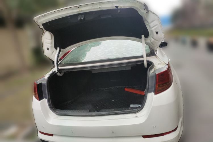 Used Kia K5 2012 2.0L Automatic DLX