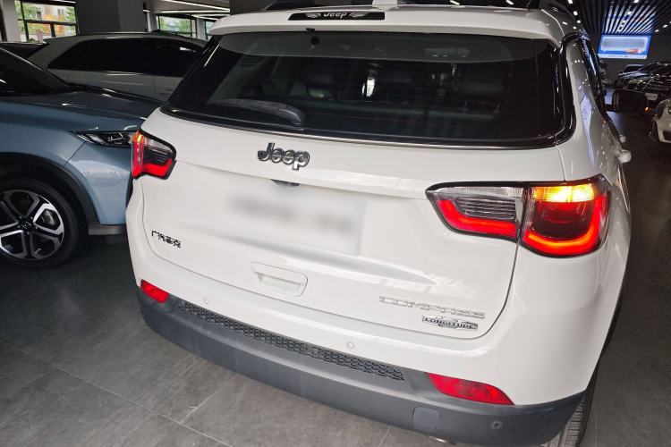 Used Jeep Compass 2019 220T Automatic Family Edition