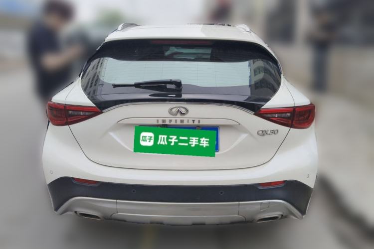 Used Infiniti QX30 2017 1.6T Two-Wheel-Drive Sport Edition