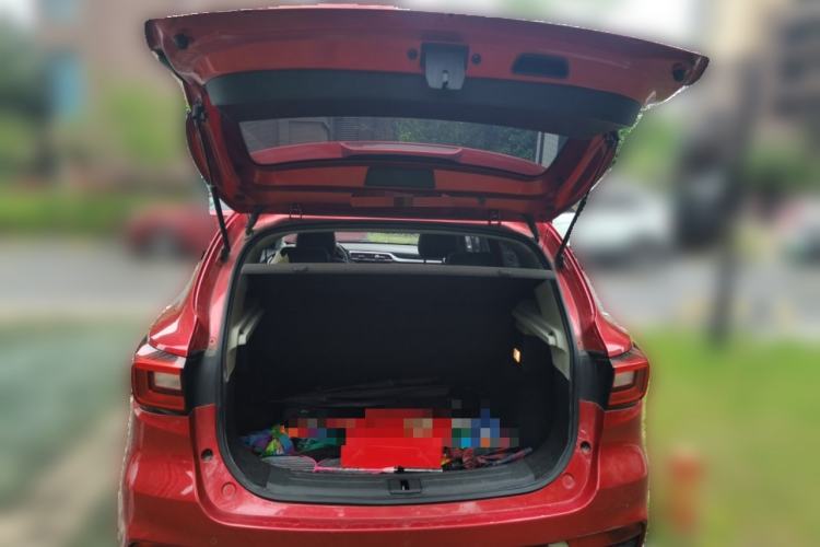 Used MG ZS 2017 1.5L Manual Deluxe Internet Edition Trunk