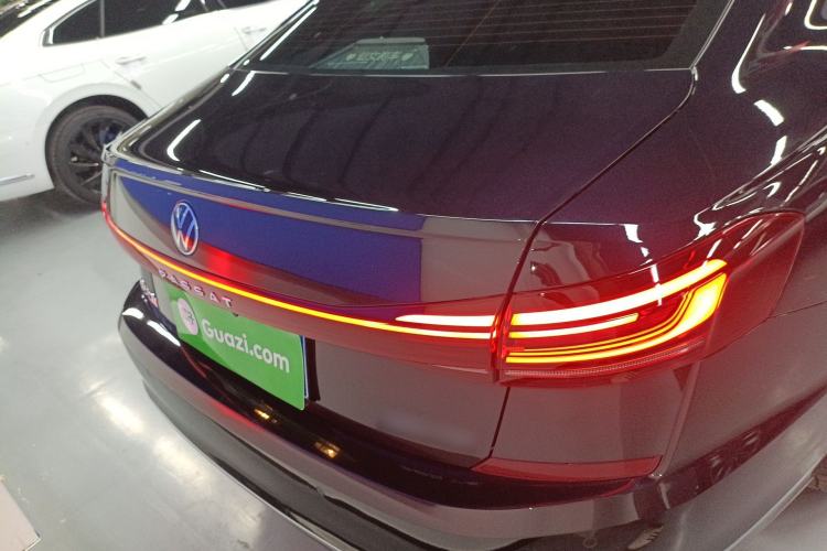 Used Volkswagen Passat 2025 Premium Version 380TSI Dragon Edition
