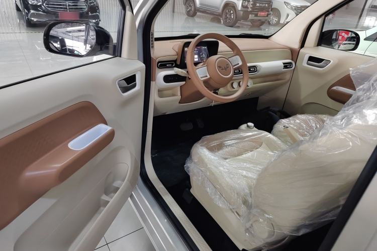 Used Wuling Hongguang MINIEV 2024 3rd Generation 215km Youth Edition Driver Seat