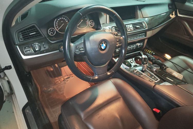 Used BMW 5 Series 2014 525Li Luxury Design Package