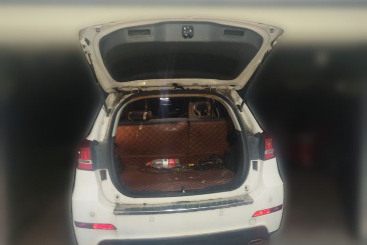 Used Haval H2 2014 1.5T Manual Two-Wheel Drive Urban Edition
