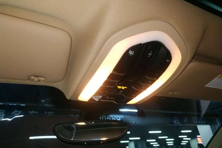 Used Porsche Cayenne 2011 3.6L automatic transmission U.S. specification