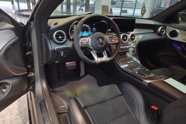 Used Mercedes-Benz C-Class AMG 2019 AMG C 63 Coupe Center Console