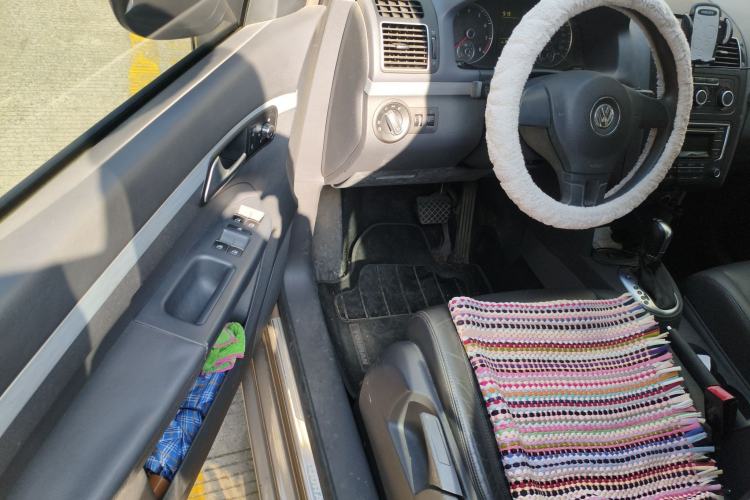 Used Volkswagen Touran 2015 1.4T DSG Comfort Edition 5 Seats
