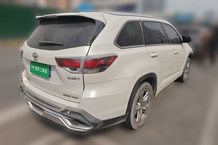 Used Toyota Highlander 2017 2.0T Four-Wheel Drive Luxury Edition 7 Seats Rear Right 45 Deg