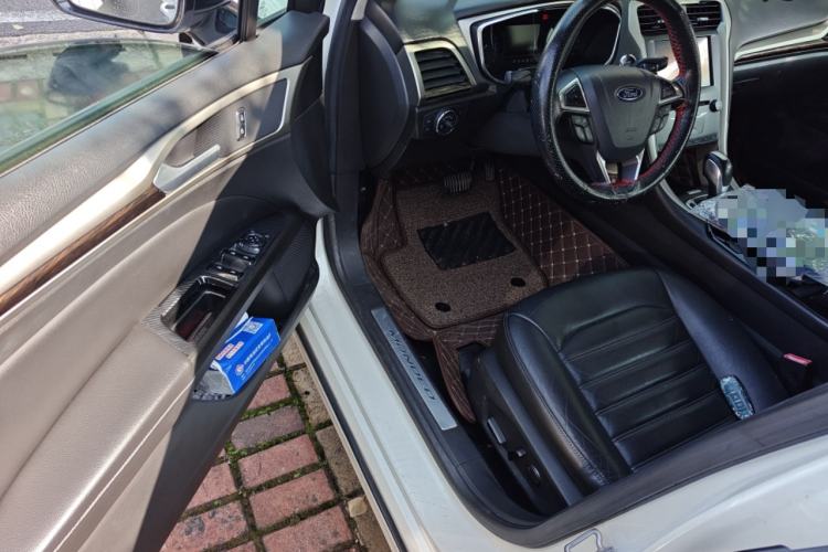 Used Ford Mondeo 2013 2.0L GTDi 200 Fashion Edition
