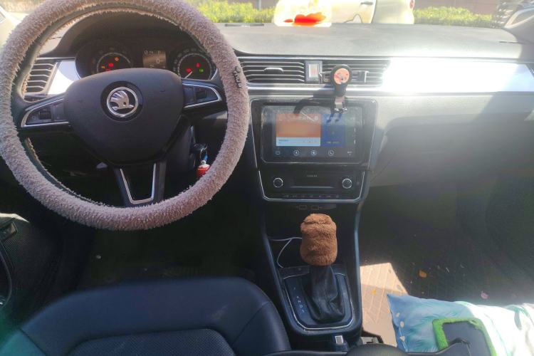 Used Skoda Rapid 2022 1.5L Automatic Comfort Edition
