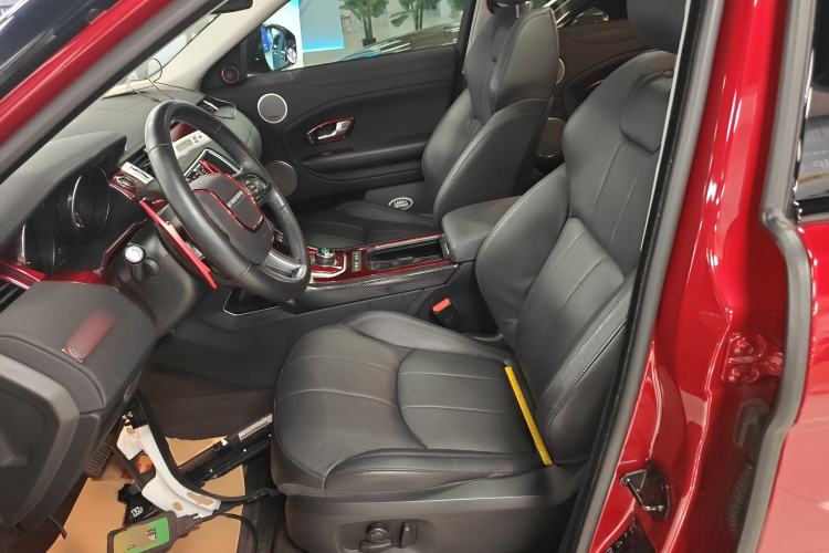 Used Land Rover Range Evoque 2018 240 PS SE Smart Brilliance Edition
