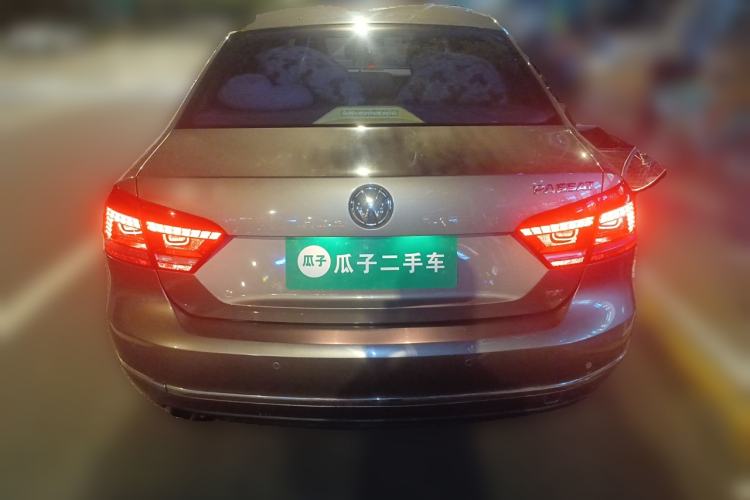 Used Volkswagen Passat 2011 1.8 TSI DSG Prestige Edition