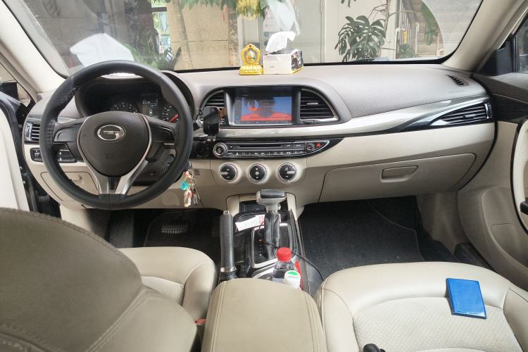 Used GAC Trumpchi GA6 2015 1.8T DCT Comfort Model Center Console