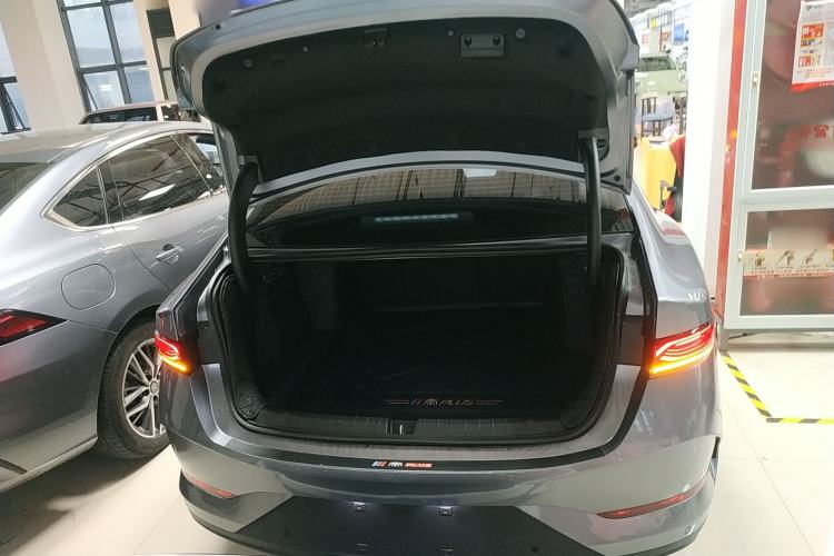 Used BYD Qin PLUS 2025 EV Smart Drive Edition 510KM Leading Model Trunk