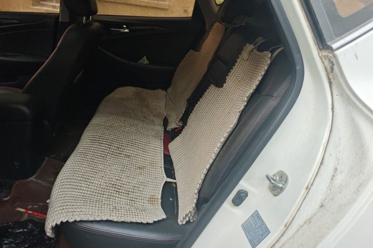 Used CHANGAN Eado 2015 1.6L Manual Junku Model China IV Standard
