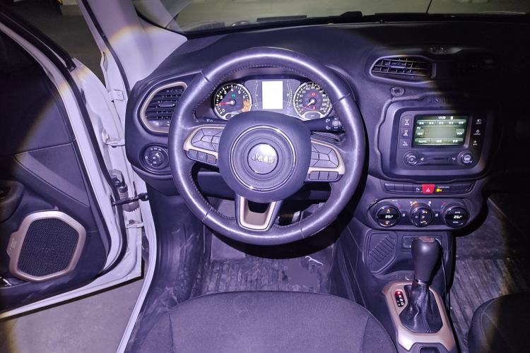 Used Jeep Renegade 2017 180T Automatic Jingneng Edition
