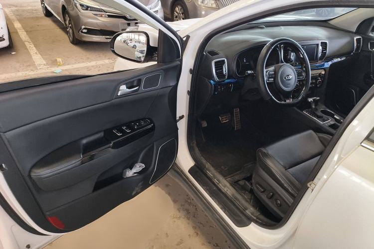 Used Kia KX5 2016 1.6T Automatic Two-Wheel Drive DLX
