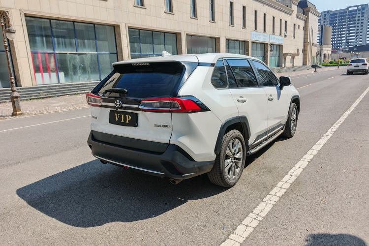 Used Toyota Wildlander 2021 2.0L CVT Two-Wheel Drive Luxury Edition
