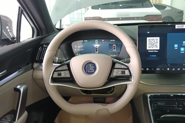 Used BYD Tang New Energy 2025 Intelligent Driving Version DM-i 115KM Flagship Edition Steering Wheel