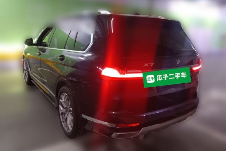 Used BMW X7 2019 xDrive40i Luxury Package with Leading Features