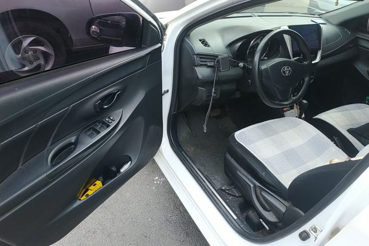 Used Toyota YARiS L Zhi Xuan 2016 Revised 1.5E CVT Charming Edition Driver Seat