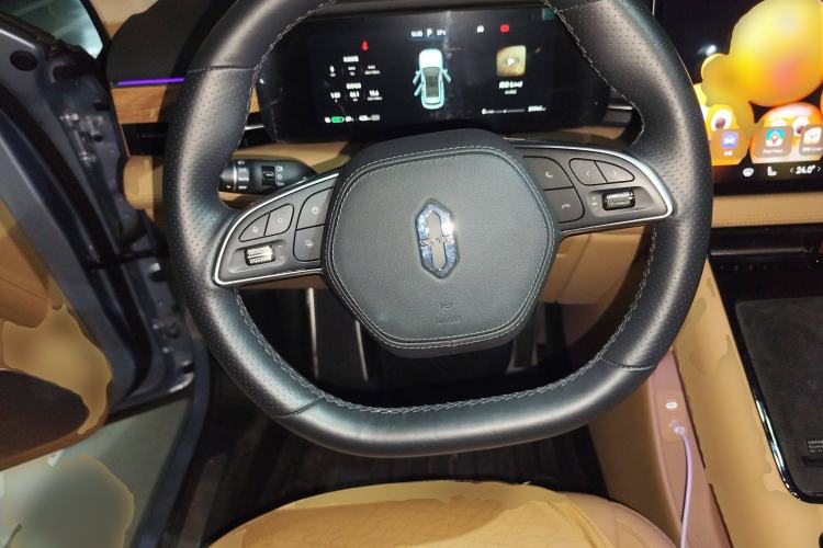 Used Hima AITO M5 2023 All-Electric Rear-Drive Standard Edition Steering Wheel