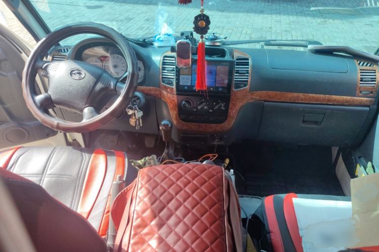 Used King Long Golden Way 2018 2.0L Van Series 4G20 Center Console