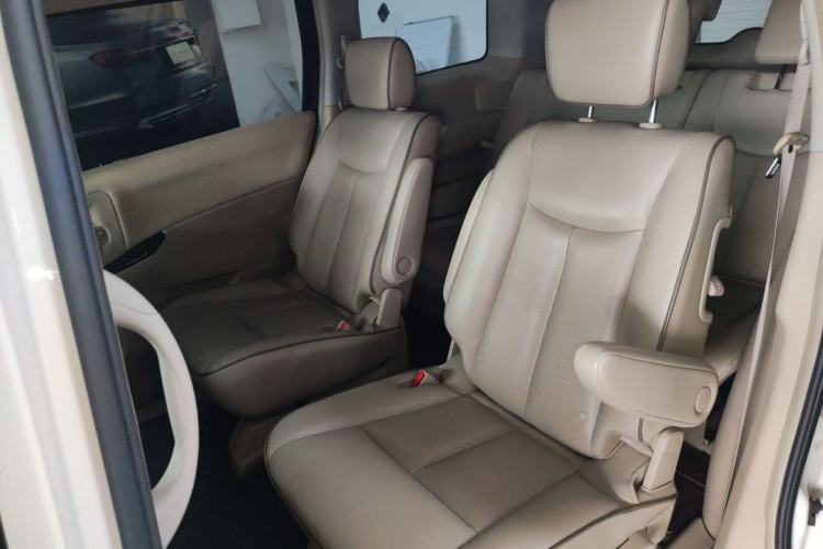 Used Nissan Quest 2015 3.5L SL Left Rear Seat