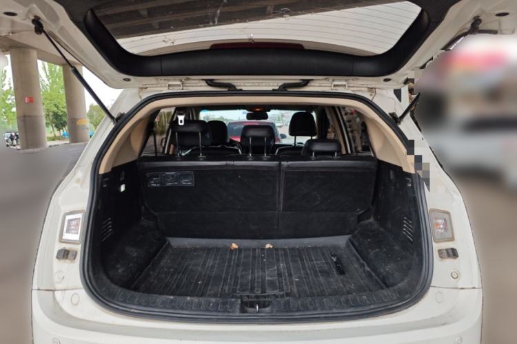 Used Baojun 560 2016 1.8L Manual Elite Edition Trunk