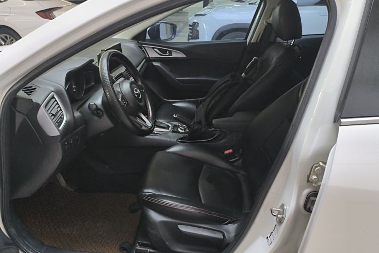 Used Mazda 3 Axela 2017 Sedan 1.5L Automatic Comfort Model Emission Standard China V