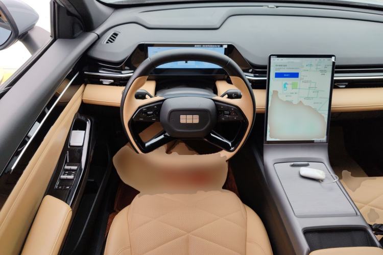 Used Geely Galaxy L6 2024 125km PLUS Dragon Edition