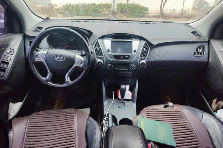 Used Hyundai ix35 2010 2.0L Automatic Two-Wheel Drive Elite Edition GLS
