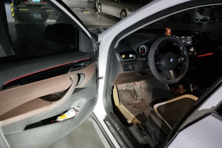 Used BMW X1 2020 sDrive20Li Premium Edition Driver Seat