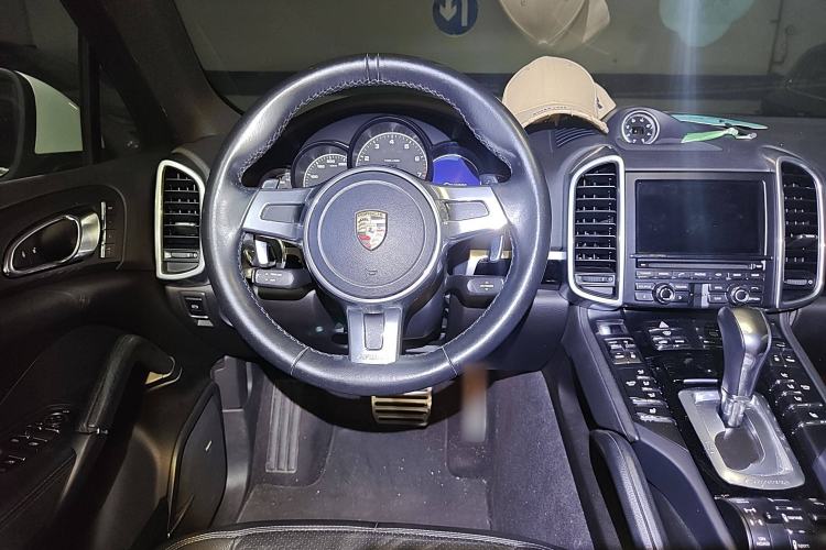Used Porsche Cayenne 2014 Cayenne Platinum Edition 3.0T