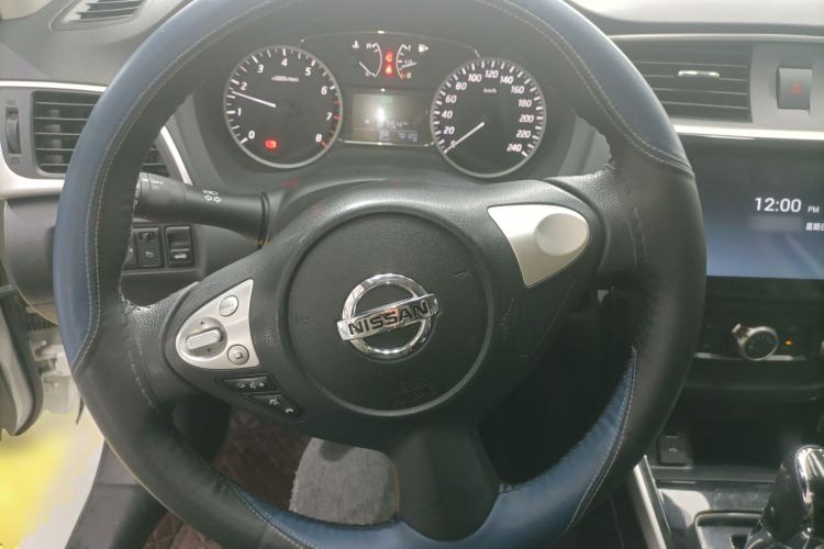 Used Nissan Sylphy 2019 1.6XV CVT Smart Connect Luxury Edition China VI Standard Steering Wheel