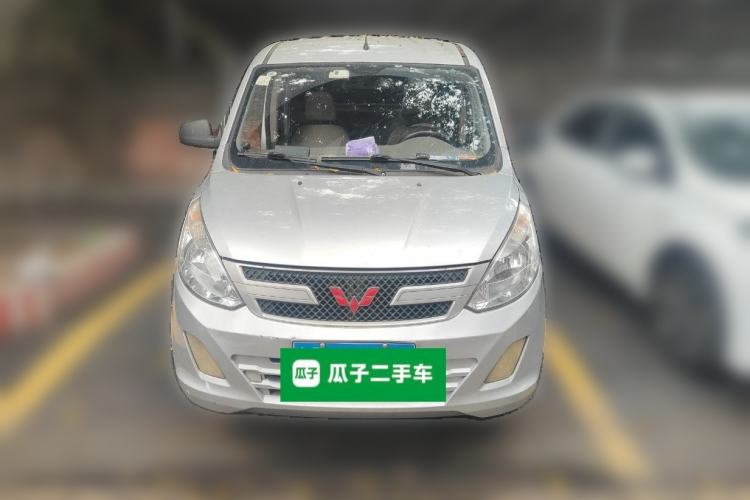 Used Wuling Rongguang V 2018 1.5L Standard Version Front