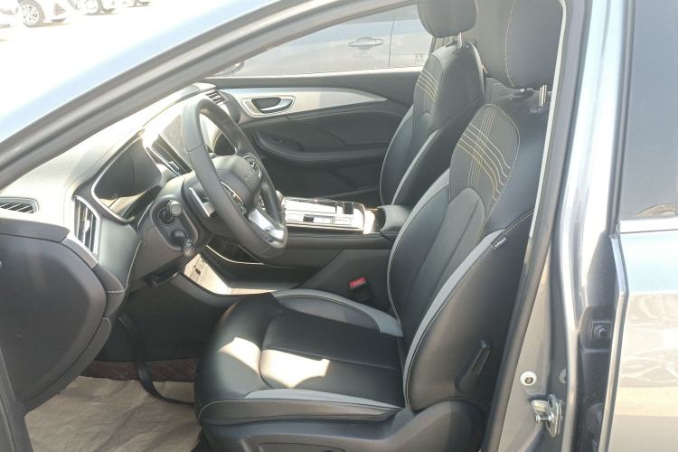 Used Roewe i6 MAX 2020 300TGI Automatic Cool & Stylish Skyroof Edition