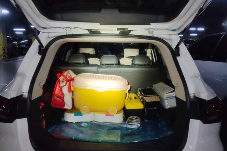 Used Roewe RX5 2016 20T Two-Wheel Drive Automatic Internet Smart Edition