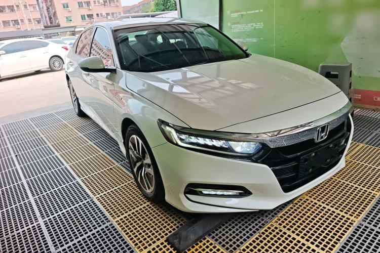 Used Honda Accord 2018 Rui Hybrid 2.0L Rui Ling Edition China VI

