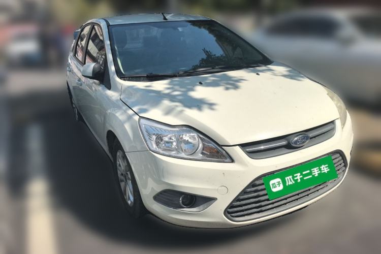 Used Ford Focus 2013 Sedan Classic 1.8L Manual Base Model
