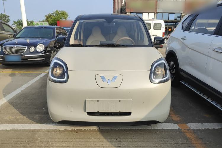 Used Wuling Hongguang MINIEV 2025 Four-Door Version Premium Edition Front