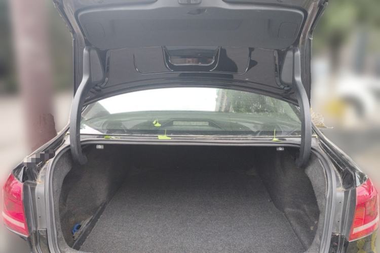 Used Volkswagen Passat 2013 1.8TSI DSG Prestige Edition Trunk