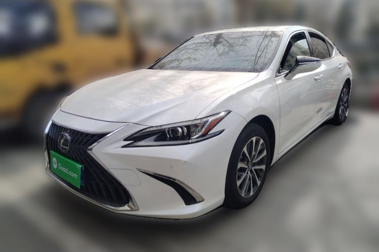 Used Lexus ES 2023 200 Excellence Edition