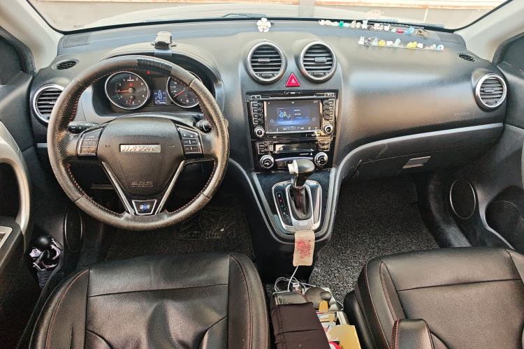 Used Haval H6 2016 Upgraded Model 1.5T Automatic Two-Wheel Drive Elite Version
