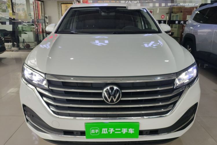 Used Volkswagen Viloran 2020 330TSI Business Edition Front