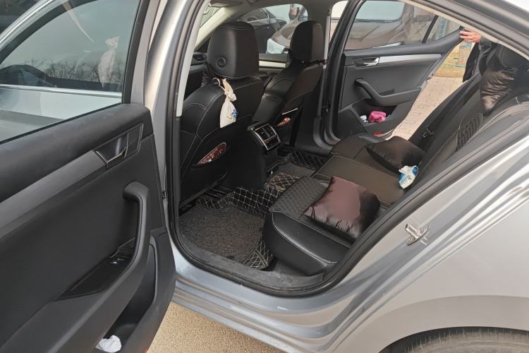 Used Skoda Superb 2016 TSI330 DSG Innovation Edition
