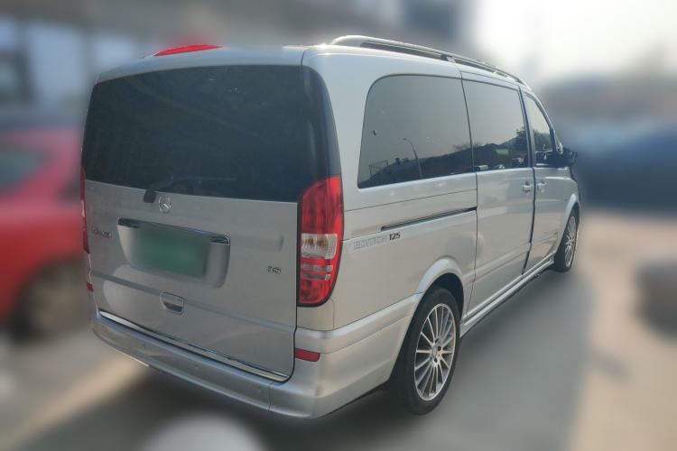 Used Mercedes-Benz Viano 2011 3.5L 125th Anniversary Edition 7 Seats