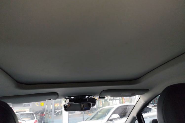 Used AION Y 2022 Plus 70 Tech Edition Headliner