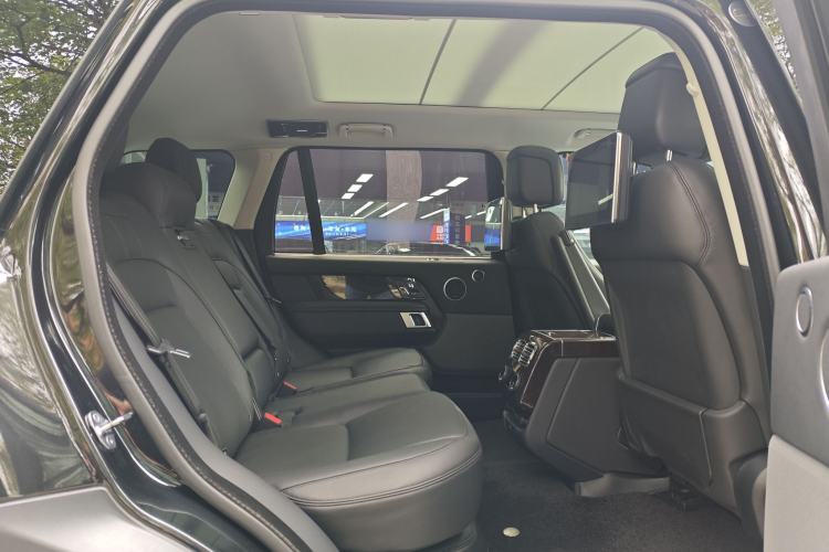 Used Land Rover Range Rover 2021 3.0 L6 Century Extended Classic Edition