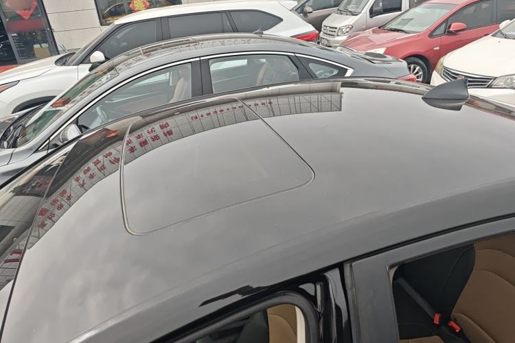 Used Chevrolet Monza 2020 320 Automatic Enjoyment Edition Roof